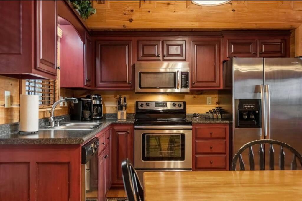 Lil Slice Of Heaven - Perfect Views-Hot Tub-Wine Villa Blue Ridge Exterior photo